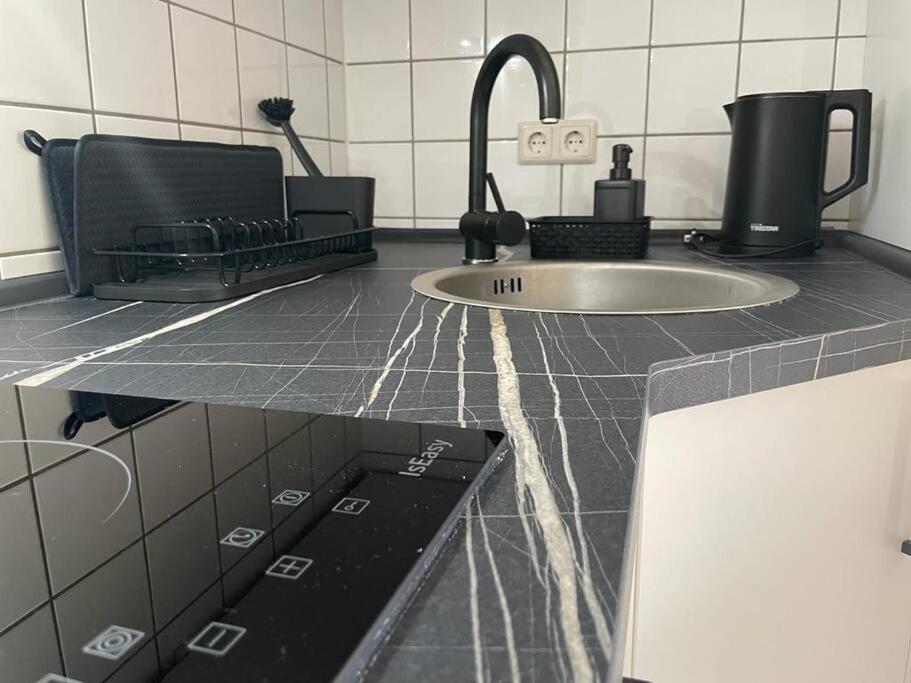 Modernes Apartment In 开姆尼茨 外观 照片
